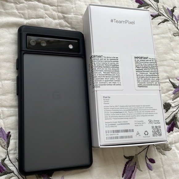 Google Pixel 6a Black 128gb - Picture 2 of 8